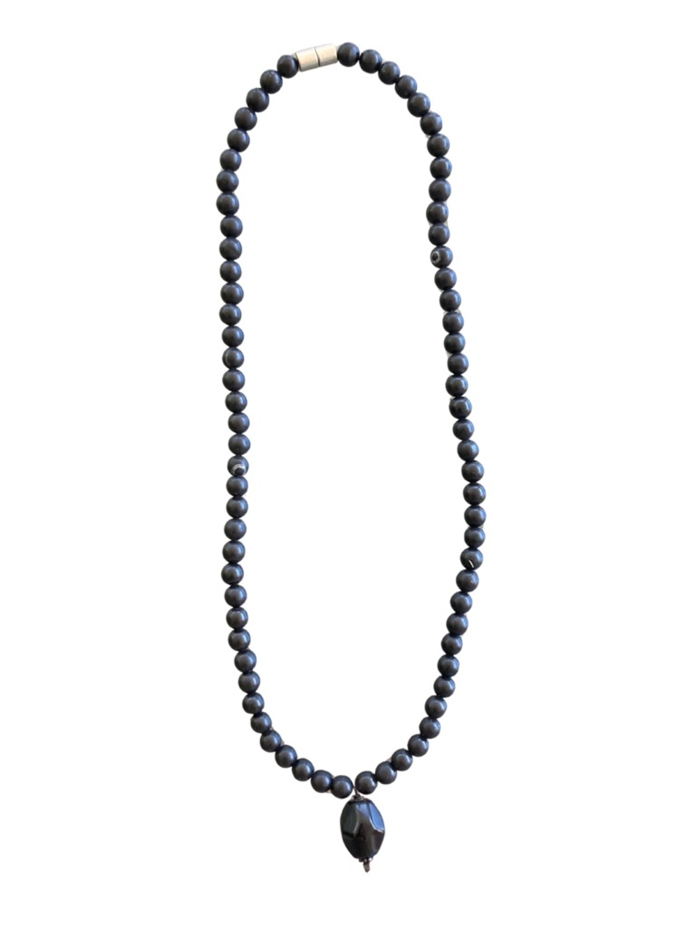 Onyx Beaded Magnetic Necklace